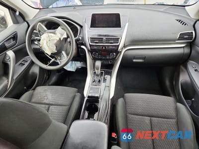 Zdjęcie 8 z 15 samochodu: 2018 MITSUBISHI ECLIPSE CROSS LE LE VIN:JA4AT4AA3JZ047170 - miniatura