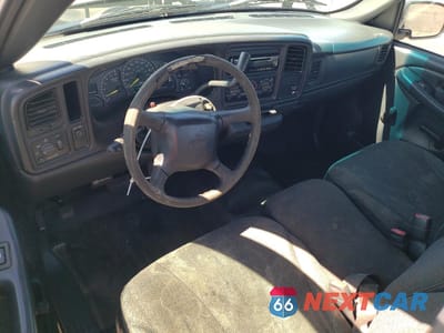 Zdjęcie 8 z 14 samochodu: 1999 CHEVROLET SILVERADO C1500 VIN:1GCEC14W0XZ135342 - miniatura
