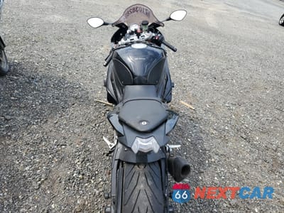 Zdjęcie 6 z 9 samochodu: 2015 BMW S 1000 RR VIN:WB10D2102FZ352321 - miniatura