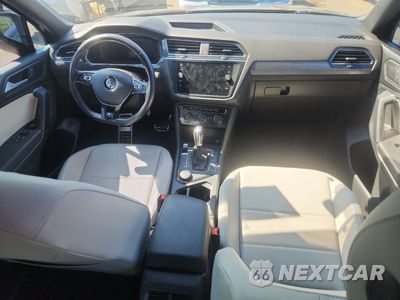 Zdjęcie 8 z 12 samochodu: 2019 VOLKSWAGEN TIGUAN SE VIN:3VV2B7AX6KM190542 - miniatura