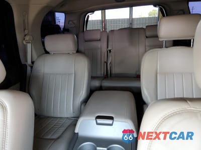 Zdjęcie 10 z 13 samochodu: 2004 LINCOLN NAVIGATOR VIN:5LMFU28R44LJ19101 - miniatura