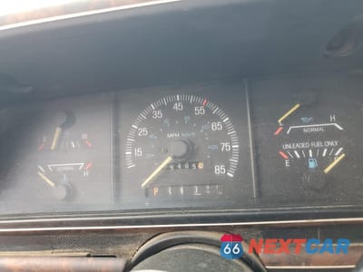 Zdjęcie 9 z 13 samochodu: 1989 FORD F350 VIN:1FDKF37H9KNA28904 - miniatura