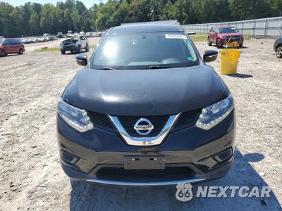 Piąte zdjęcie samochodu w środku: 2015 NISSAN ROGUE S VIN:5N1AT2MK5FC914606 - miniatura