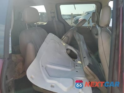 Zdjęcie 11 z 12 samochodu: 2000 FORD WINDSTAR SE VIN:2FMZA5249YBB42175 - miniatura