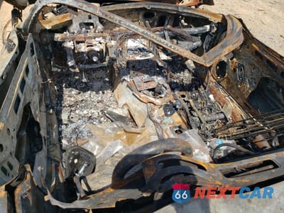 Zdjęcie 8 z 11 samochodu: 2006 PONTIAC SOLSTICE VIN:1G2MB33B06Y106442 - miniatura