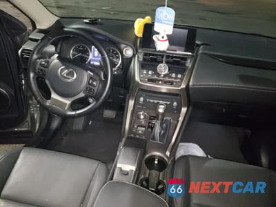 Zdjęcie 8 z 13 samochodu: 2018 LEXUS NX 300 BASE VIN:JTJYARBZXJ2114798 - miniatura