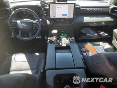 Zdjęcie 8 z 13 samochodu: 2024 TOYOTA SEQUOIA SR5 VIN:7SVAAABA5RX026391 - miniatura