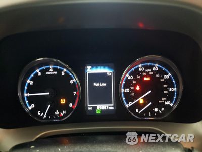 Zdjęcie 9 z 13 samochodu: 2016 TOYOTA RAV4 XLE VIN:JTMWFREV8GJ096109 - miniatura