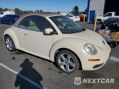 Czwarte zdjęcie samochodu z boku: 2006 VOLKSWAGEN NEW BEETLE CONVERTIBLE OPTION PACKAGE 2 VIN:3VWSG31Y36M314156 - miniatura