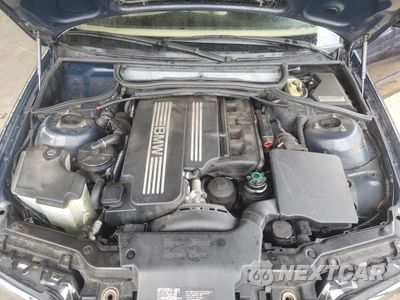 Zdjęcie 11 z 14 samochodu: 2004 BMW 325 IS SULEV VIN:WBAAZ33454KP82412 - miniatura