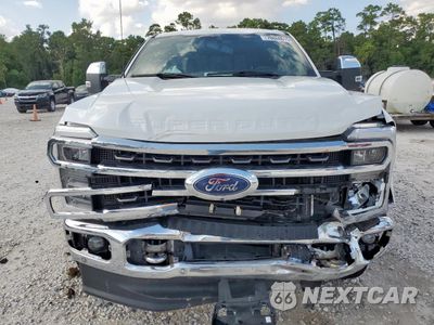 Piąte zdjęcie samochodu w środku: 2023 FORD F250 SUPER DUTY VIN:1FT8W2BT5PED19976 - miniatura