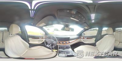 Zdjęcie 14 z 14 samochodu: 2017 MERCEDES-BENZ E 300 4MATIC VIN:WDDZF4KB2HA048154 - miniatura
