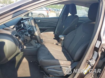 Zdjęcie 7 z 15 samochodu: 2015 DODGE DART SXT VIN:1C3CDFBB4FD306403 - miniatura