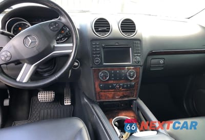 Zdjęcie 9 z 10 samochodu: 2011 MERCEDES-BENZ GL 450 4MATIC VIN:4JGBF7BEXBA672438 - miniatura