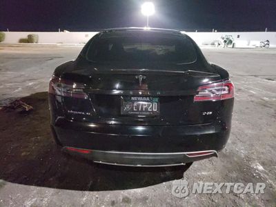 Zdjęcie 6 z 12 samochodu: 2012 TESLA MODEL S VIN:5YJSA1DP8CFP02429 - miniatura