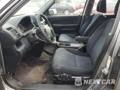 Zdjęcie 7 z 13 samochodu: 2005 HONDA CR-V LX VIN:JHLRD685X5C005357 - miniatura
