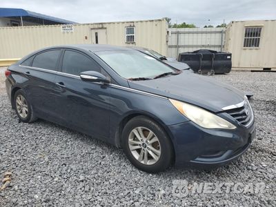 Czwarte zdjęcie samochodu z boku: 2012 HYUNDAI SONATA GLS VIN:5NPEB4AC6CH501210 - miniatura