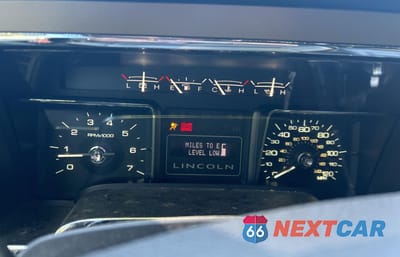 Zdjęcie 8 z 10 samochodu: 2012 LINCOLN NAVIGATOR L VIN:5LMJJ3J56CEL07623 - miniatura