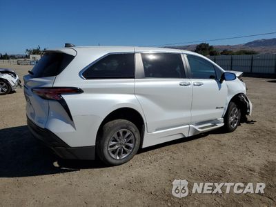 Trzecie zdjęcie samochodu z tyłu: 2022 TOYOTA SIENNA XLE VIN:5TDYRKECXNS128161 - miniatura