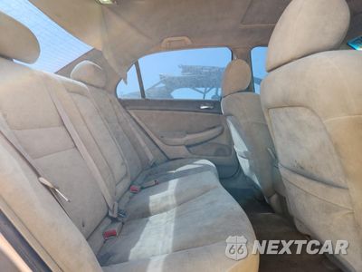 Zdjęcie 10 z 12 samochodu: 2004 HONDA ACCORD EX VIN:1HGCM55764A155514 - miniatura