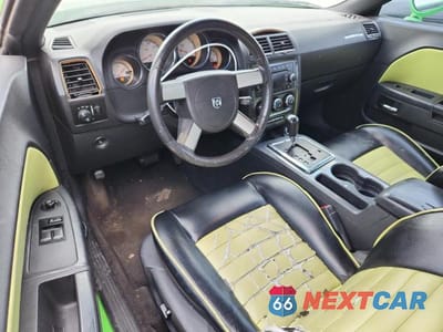 Zdjęcie 8 z 12 samochodu: 2010 DODGE CHALLENGER SE VIN:2B3CJ4DV7AH232746 - miniatura