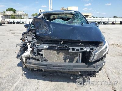 Piąte zdjęcie samochodu w środku: 2017 KIA FORTE LX VIN:3KPFK4A78HE115746 - miniatura