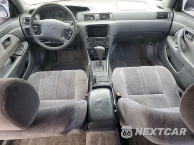 Zdjęcie 8 z 13 samochodu: 1997 TOYOTA CAMRY LE VIN:JT2BG22K9V0074001 - miniatura