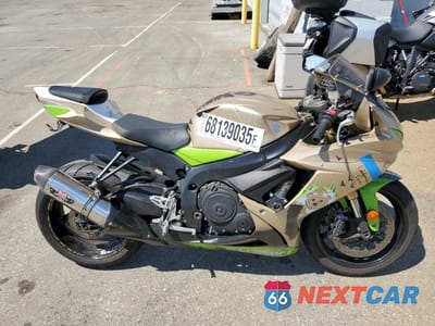 2013 SUZUKI GSX-R750 JS1GR7MA4D2100011 - główne zdjęcie licytacji z USA - miniatura