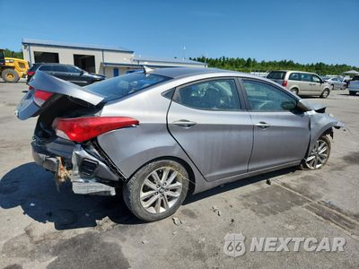 Trzecie zdjęcie samochodu z tyłu: 2013 HYUNDAI ELANTRA GLS VIN:KMHDH4AE5DU492949 - miniatura