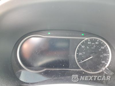 Zdjęcie 9 z 13 samochodu: 2020 NISSAN KICKS SR VIN:3N1CP5DVXLL486371 - miniatura