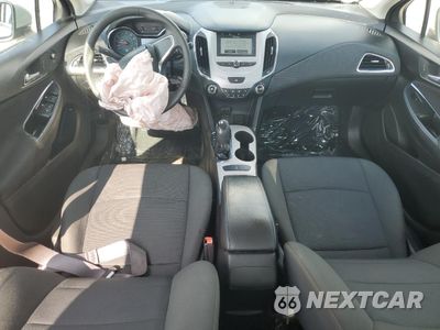 Zdjęcie 8 z 16 samochodu: 2017 CHEVROLET CRUZE LS VIN:1G1BC5SM2H7164701 - miniatura