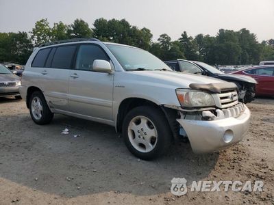 Czwarte zdjęcie samochodu z boku: 2005 TOYOTA HIGHLANDER LIMITED VIN:JTEEP21A350109544 - miniatura