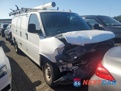 Czwarte zdjęcie samochodu z boku: 2022 CHEVROLET EXPRESS G3500 VIN:1GCZGGFPXN1261959 - miniatura