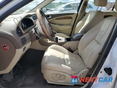 Zdjęcie 7 z 14 samochodu: 2005 JAGUAR S-TYPE VIN:SAJWA01T05FN26506 - miniatura