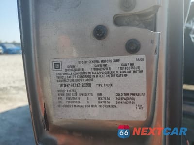 Zdjęcie 12 z 14 samochodu: 2001 GMC NEW SIERRA K1500 VIN:1GTEK19T31Z128300 - miniatura