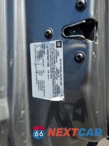 Zdjęcie 13 z 13 samochodu: 2004 CADILLAC SRX VIN:1GYDE637X40117258 - miniatura