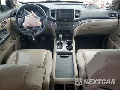 Zdjęcie 8 z 13 samochodu: 2018 HONDA PILOT EXL VIN:5FNYF5H58JB003603 - miniatura