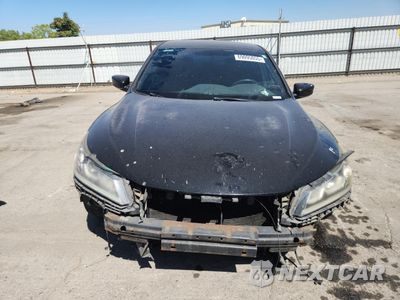 Piąte zdjęcie samochodu w środku: 2016 HONDA ACCORD SPORT VIN:1HGCR2F50GA015055 - miniatura