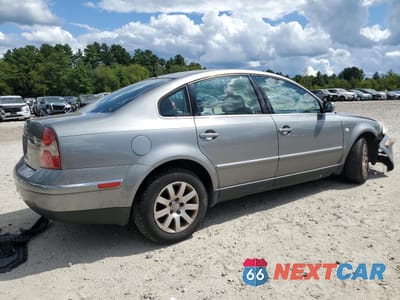 Trzecie zdjęcie samochodu z tyłu: 2003 VOLKSWAGEN PASSAT GLS VIN:WVWPD63B63P246839 - miniatura
