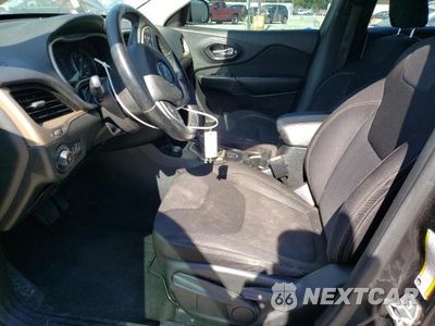 Zdjęcie 7 z 13 samochodu: 2015 JEEP CHEROKEE LATITUDE VIN:1C4PJMCB3FW749526 - miniatura