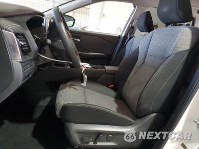 Zdjęcie 7 z 16 samochodu: 2021 NISSAN ROGUE SV VIN:JN8AT3BB5MW207597 - miniatura