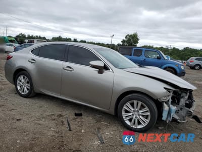 Czwarte zdjęcie samochodu z boku: 2015 LEXUS ES 350 VIN:JTHBK1GG3F2192330 - miniatura