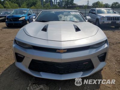 Piąte zdjęcie samochodu w środku: 2016 CHEVROLET CAMARO SS VIN:1G1FH3D71G0182757 - miniatura