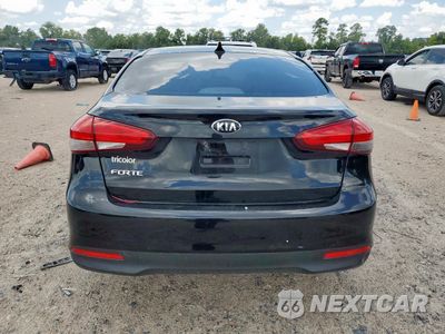 Zdjęcie 6 z 14 samochodu: 2018 KIA FORTE LX VIN:3KPFK4A79JE244939 - miniatura
