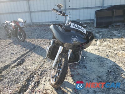 Drugie zdjęcie samochodu z przodu: 2012 HARLEY-DAVIDSON FLTRX ROAD GLIDE CUSTOM VIN:1HD1KHM16CB681238 - miniatura