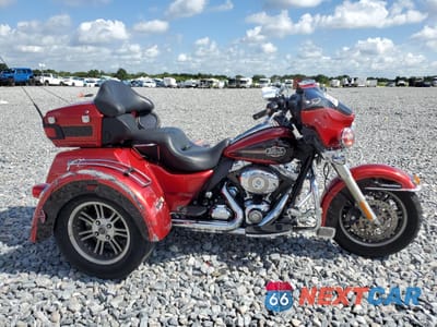 2012 HARLEY-DAVIDSON FLHTCUTG TRI GLIDE ULTRA CLASSIC 1HD1MAM11CB854696 - główne zdjęcie licytacji z USA - miniatura
