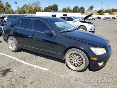 Czwarte zdjęcie samochodu z boku: 2001 LEXUS IS 300 VIN:JTHBD182810010154 - miniatura