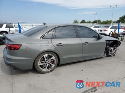 Trzecie zdjęcie samochodu z tyłu: 2024 AUDI A4 PREMIUM PLUS 45 VIN:WAUEAAF42RN007306 - miniatura