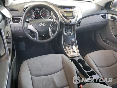 Zdjęcie 8 z 14 samochodu: 2013 HYUNDAI ELANTRA GLS VIN:KMHDH4AE0DU592957 - miniatura