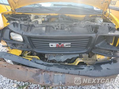 Zdjęcie 11 z 14 samochodu: 2011 GMC SAVANA CUTAWAY G3500 VIN:1GD374CG4B1901180 - miniatura